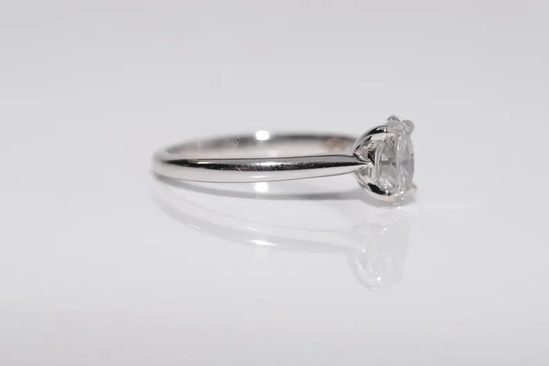0.90Ct 14K White Gold Oval Cut DEF I1-I3 Natural Diamond Wedding Ring UGL Prong