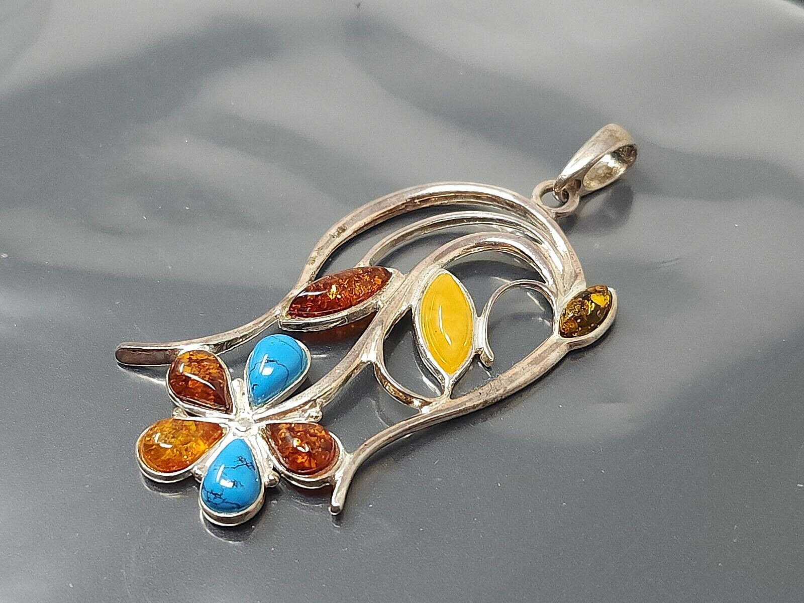 Vintage Sterling Silver 925 Yellow Baltic Amber Turquoise Flower Pendant