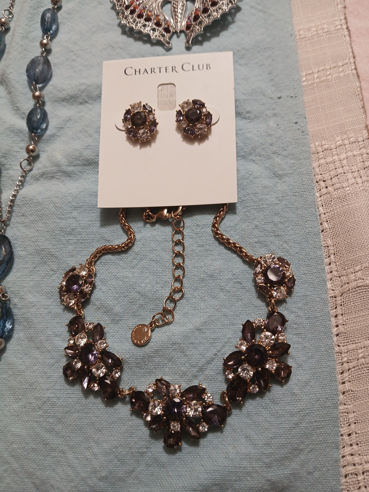 BEAUTIFUL CHARTER CLUB Purple & Blue LAYERED Gold Tone NECKLACE & EARRINGS SET