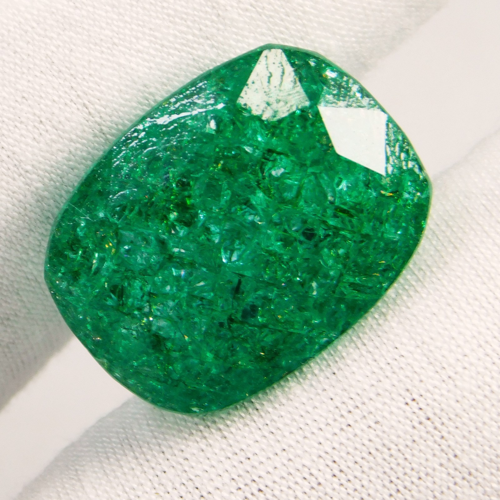 Stunning 37.30 Ct Natural Colombian Green Emerald – “Certified” Loose Gemstone