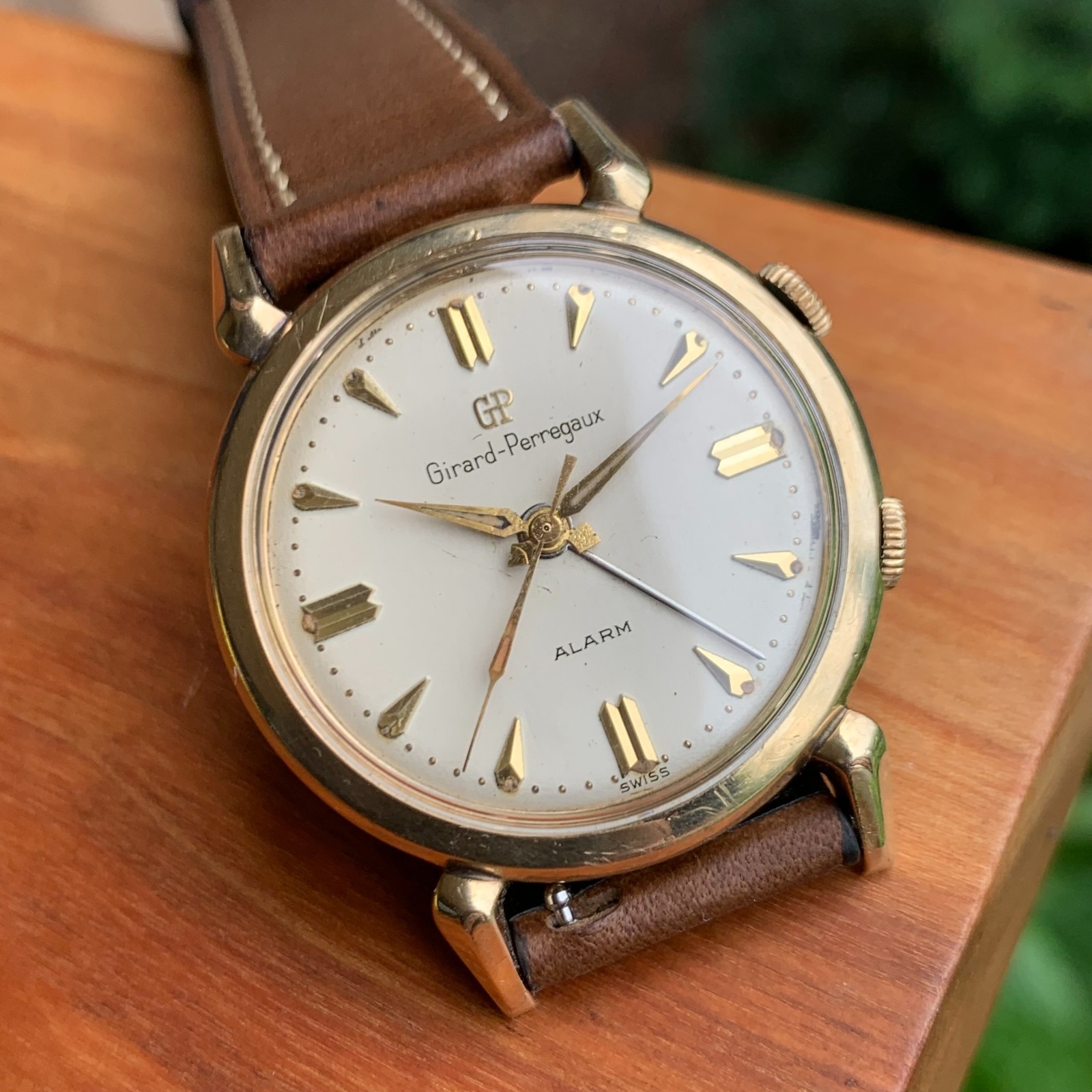 Girard-Perregaux Ref. B1915 Alarm Teardrop Lugs 10K Gold Filled Wristwatch