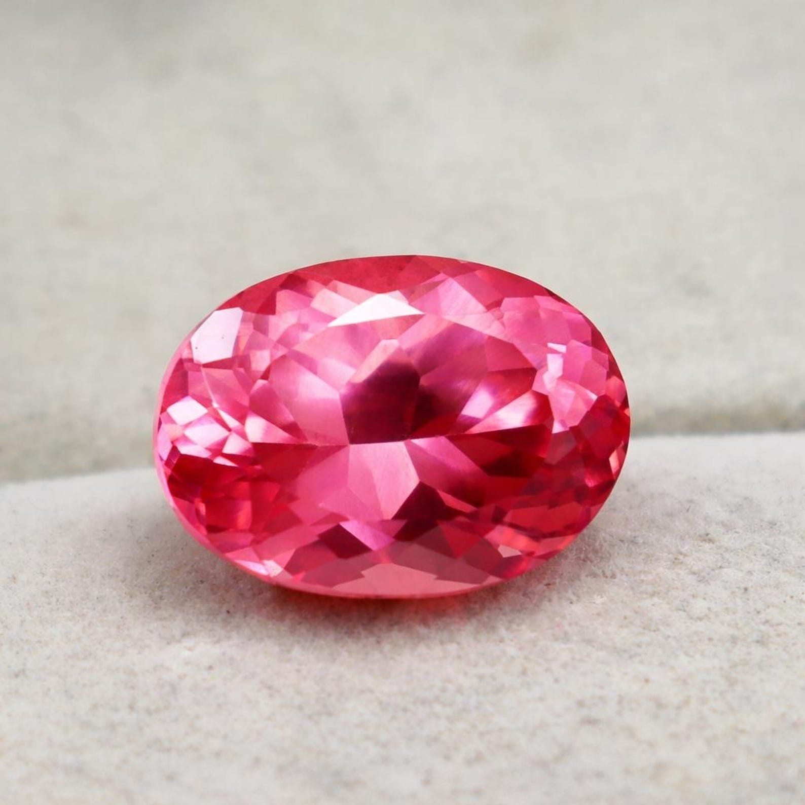 Natural Flawless Ceylon Padparadscha Sapphire Oval Cut Loose Gemstone 10 Ct