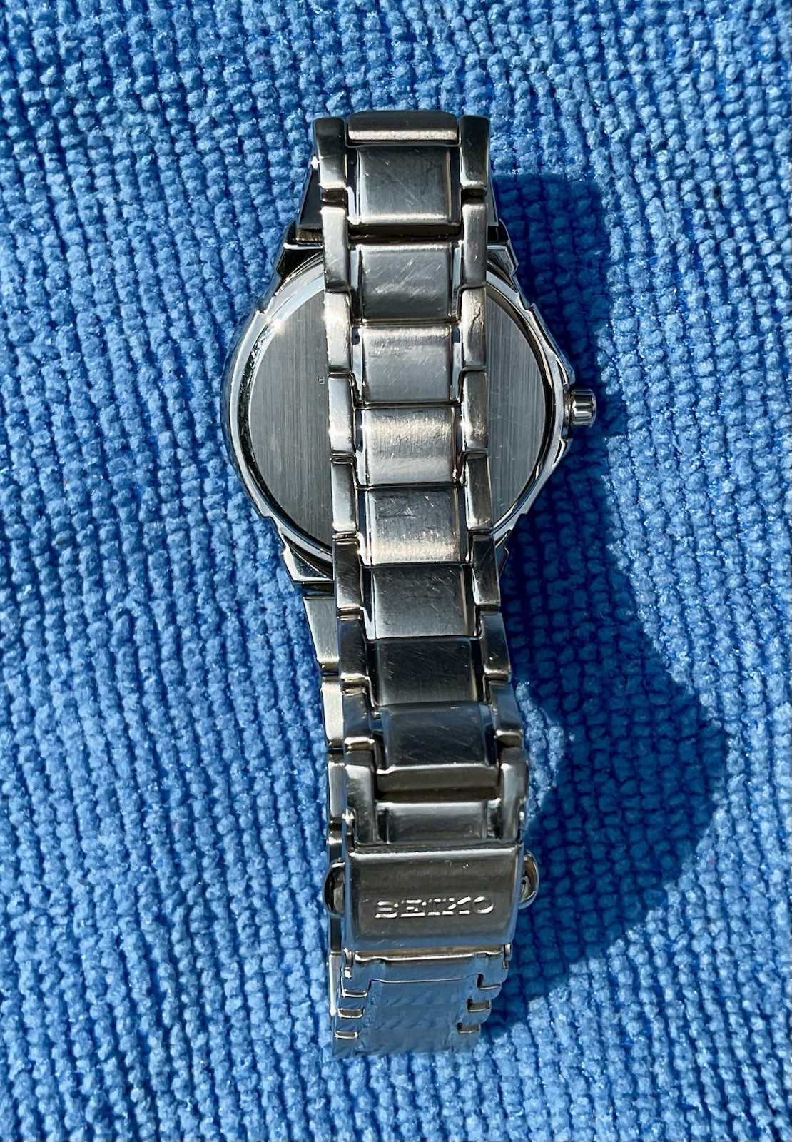 Seiko Solar Watch Womens Cream Dial Date 100M Stainless Steel Bracelet 120476