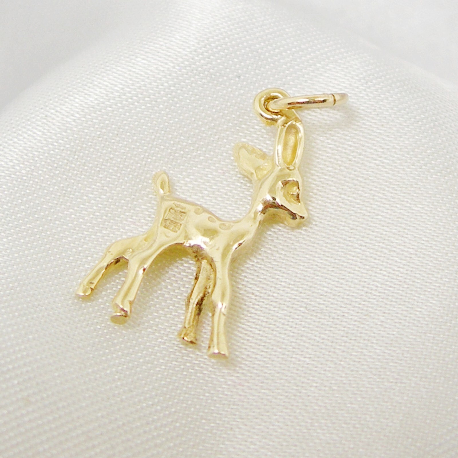375 9ct 9k Yellow Gold Bambi Baby Deer Animal 3D Solid Charm Pendant C2733