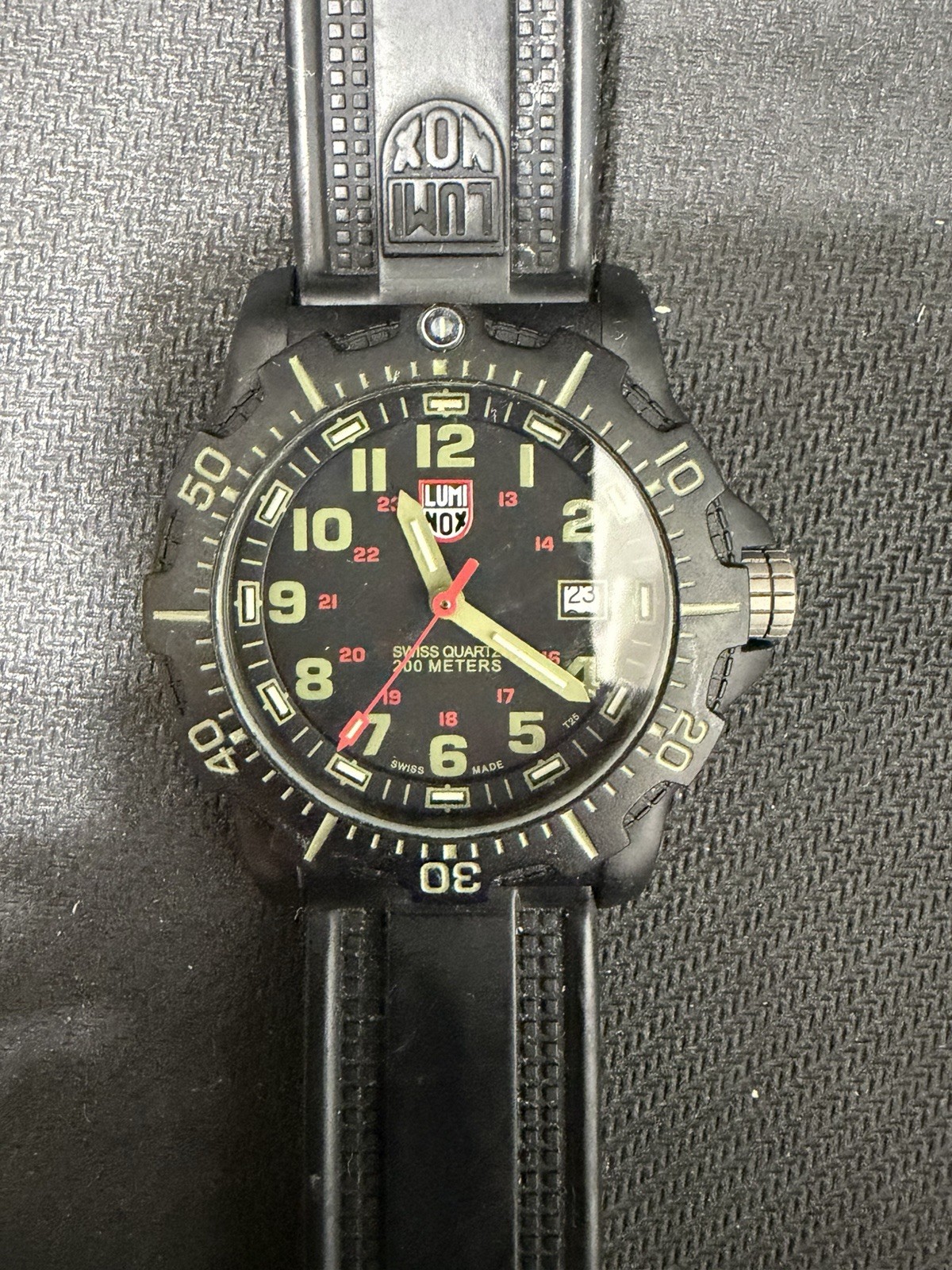 Luminox Navy SEAL 3910 Blackout 200M Swiss Quartz – Box & Papers – Preowned