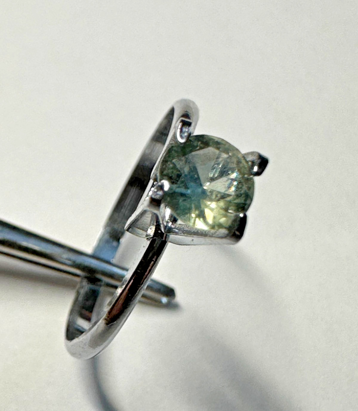 Genuine MONTANA BLUE GREEN SAPPHIRE Round .60ct, 5. mm, 3.0mm Gemstone #55