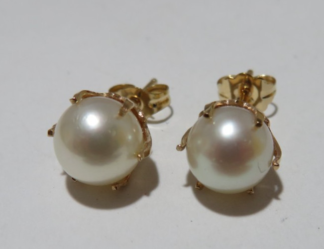 14K YG 6.90 mm ROUND CULTURED PEARL STUD EARRINGS 2.00 grams (AI-2765)