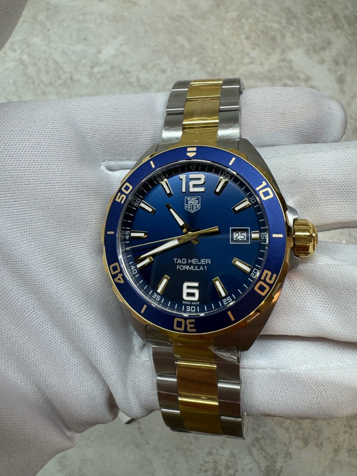 TAG Heuer Formula 1 Quartz Steel Blue Gold Men’s Watch WAZ1120.BB0879