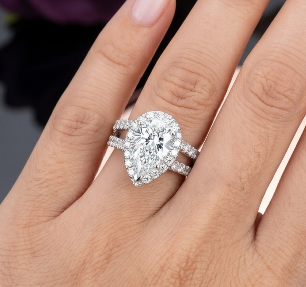 4.60 Ct Certified Pear Shape White Natural Diamond Ring VVS1 White Gold Finish