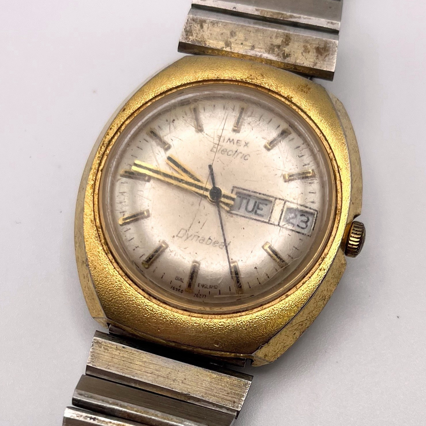 Timex Electric Dynabeat Quartz Day Date Gold Tone 38mm Vintage Parts Repair