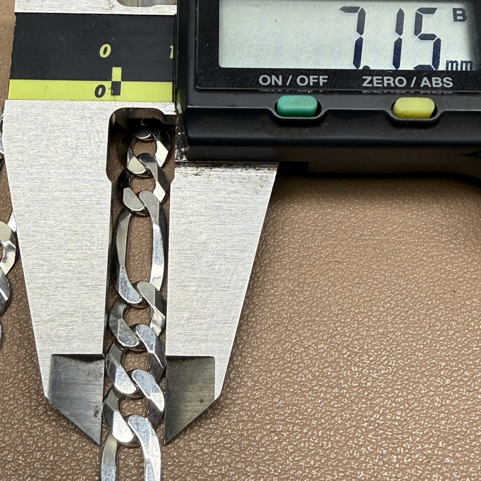 925 Sterling Silver Figaro Flat Link Bracelet Chain 8” 7.1mm