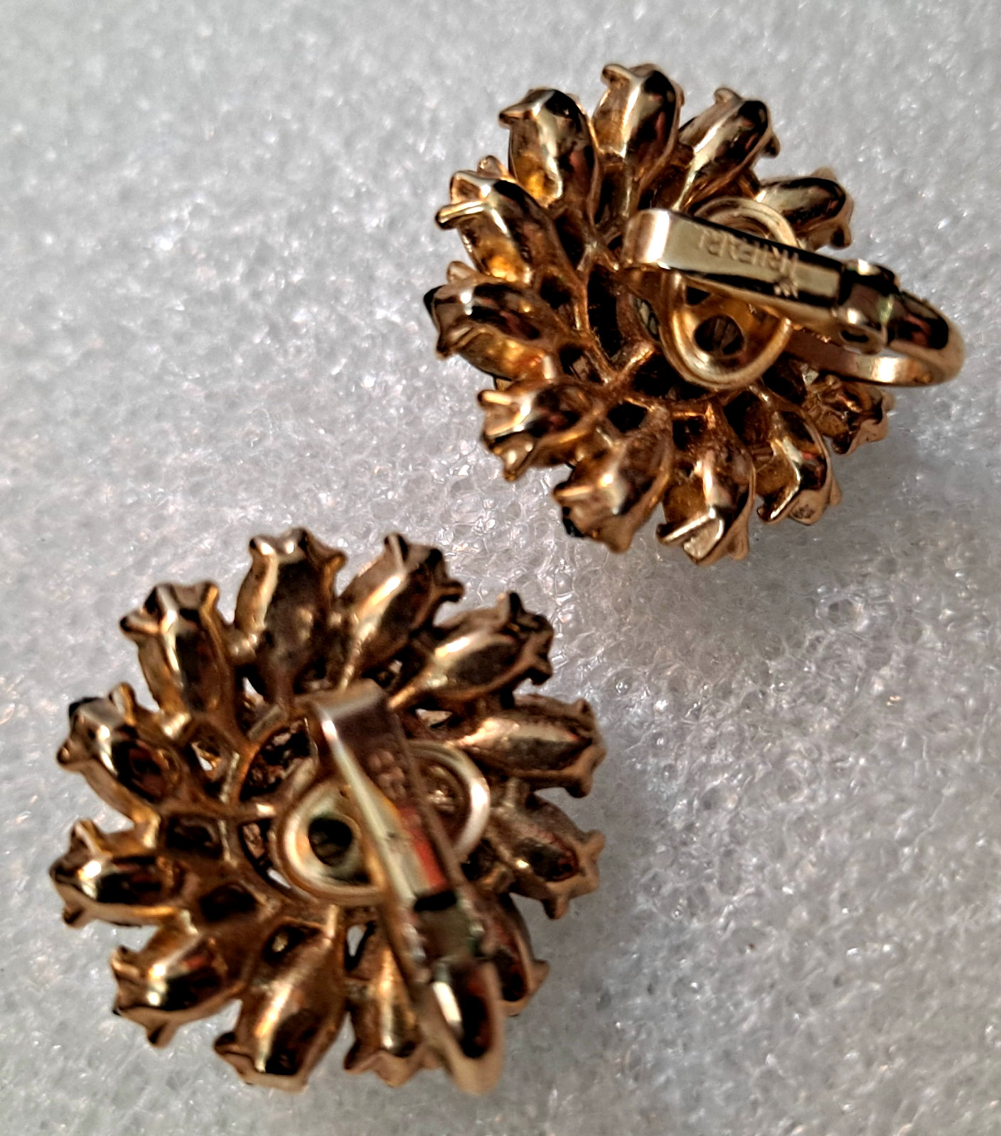 Trifari Rich Green Ira Desert Rhinestone & Aurora Borealis Clip Earrings