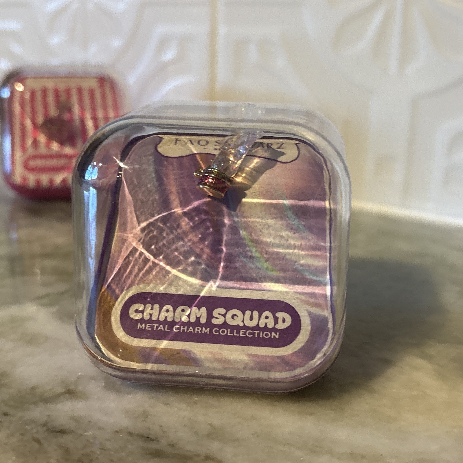FAO Schwarz Charm Squad Metal Charm Collection Lip Gloss Lips Kiss Xoxo Bracelet