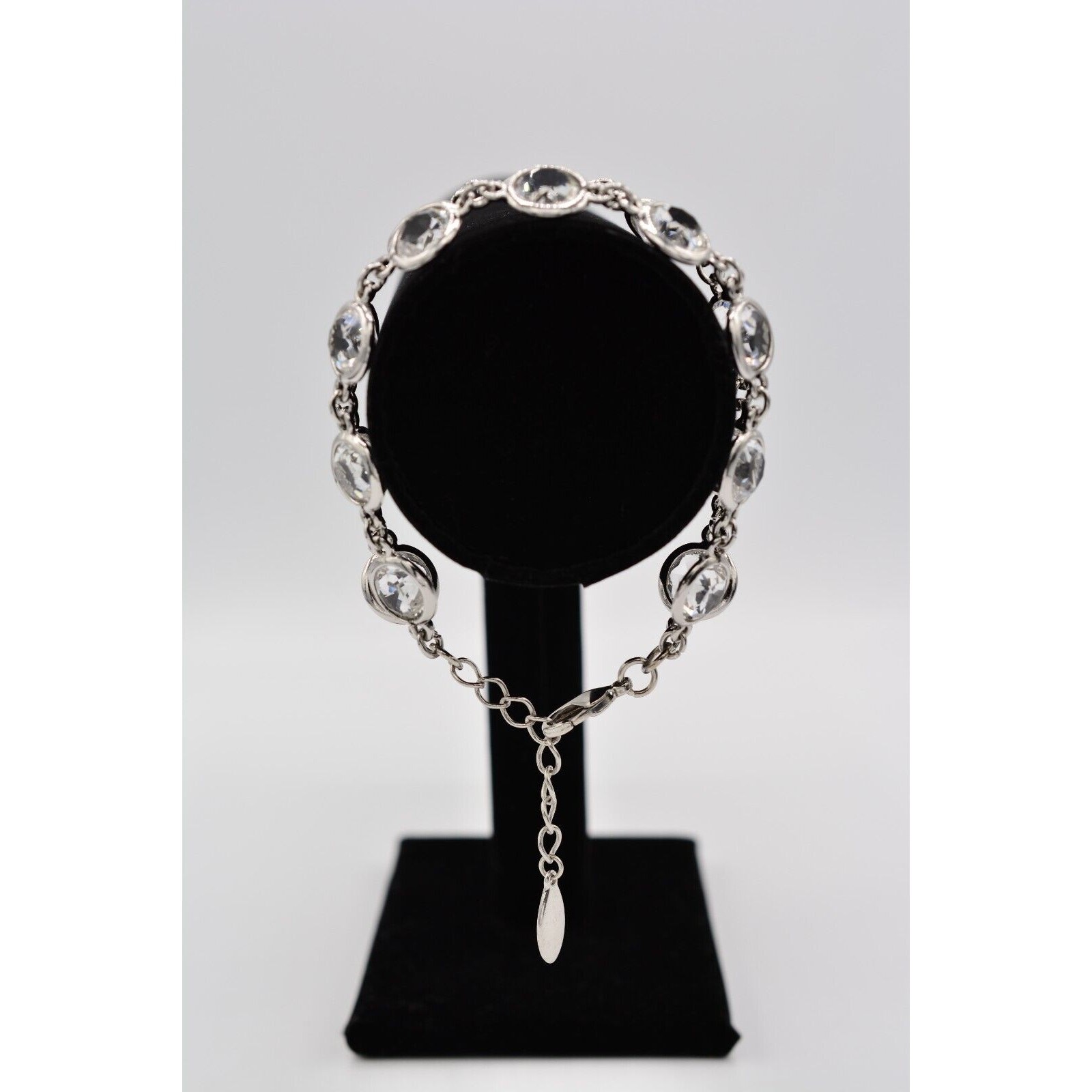 Ann Taylor Vintage Crystal Bracelet Open Bezel Clear Rhinestone Silver Tone Bin2