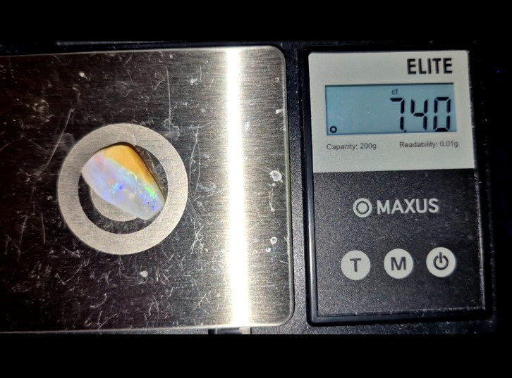 Australian Opal Rub 7.40 Carat Amazing Colors Red Green Orange Yellow Blue