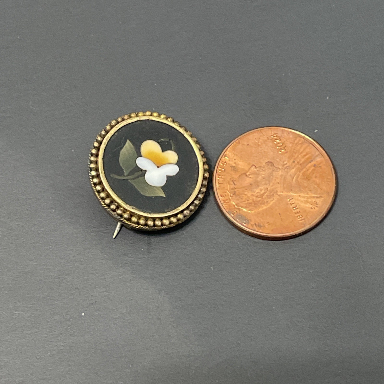 Antique 18k Pietra Dura Brooch Pin Italian Inlaid Floral Victorian Style Mosaic