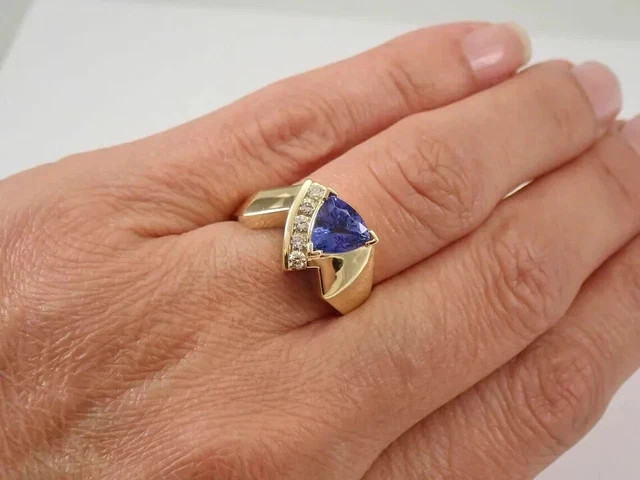 2.10Ct Trillion Cut Tanzanite Solitaire Engagement Ring 14k Yellow Gold Finish