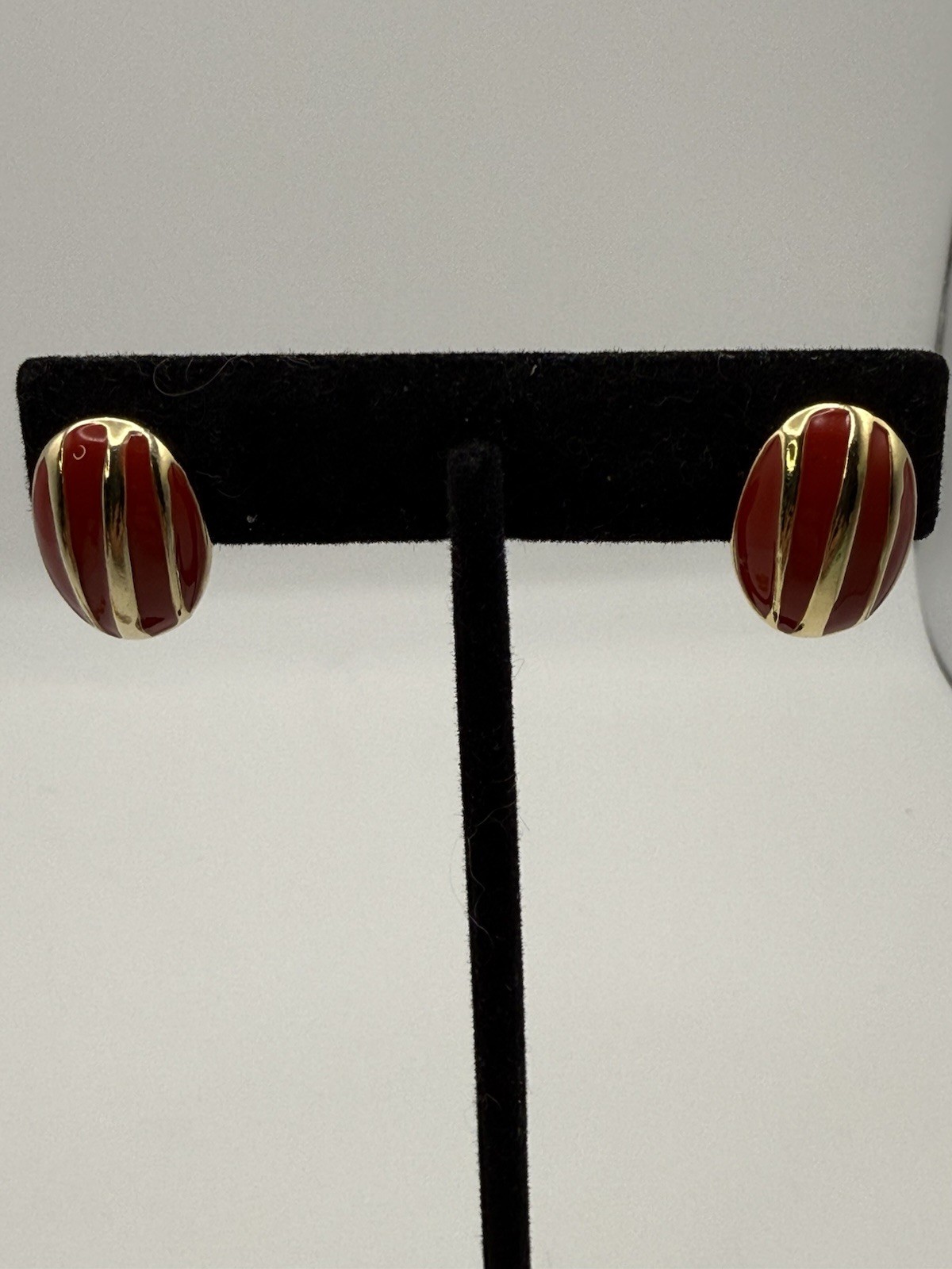 Vintage 1980s/ 90s Red Gold Black Enamel-Lucite -Plus Acrylic & Wood Mixed Lot
