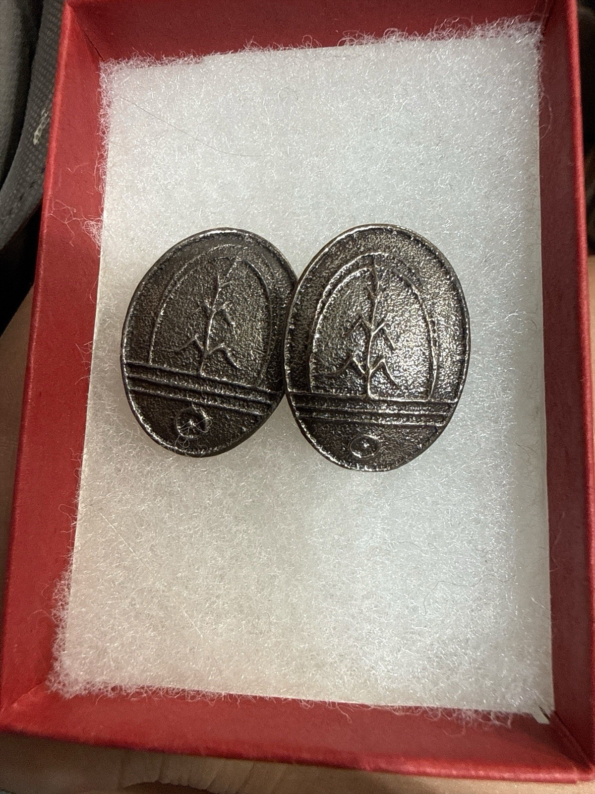 contemporary silver earrings designed with a cornstalk pictorial design by silve