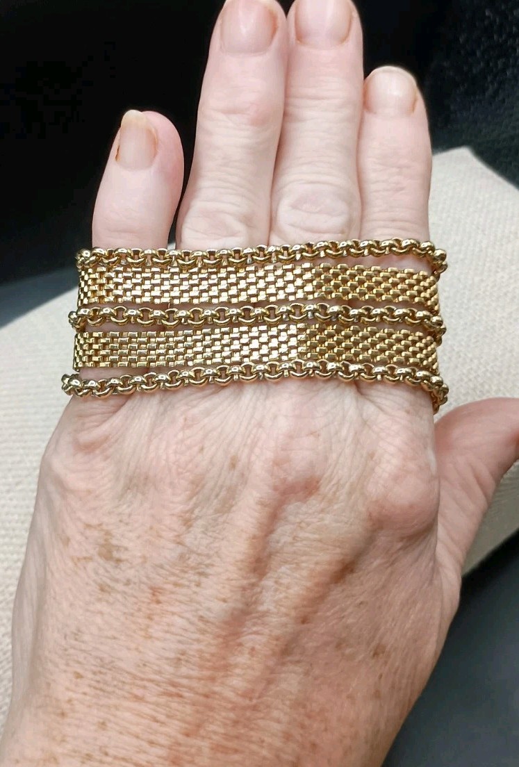 Vintage Reinad Gold Tone Mesh Wide Bracelet 7.5″ Multi Strand Push Lock