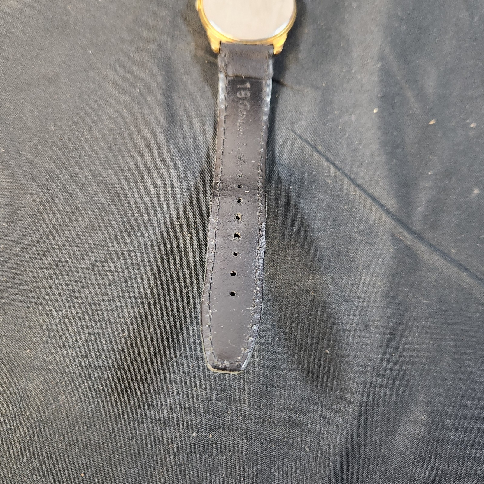 Vintage Ladies Black Band Lorus Mickey Mouse V671-6050 Analog Watch. A12