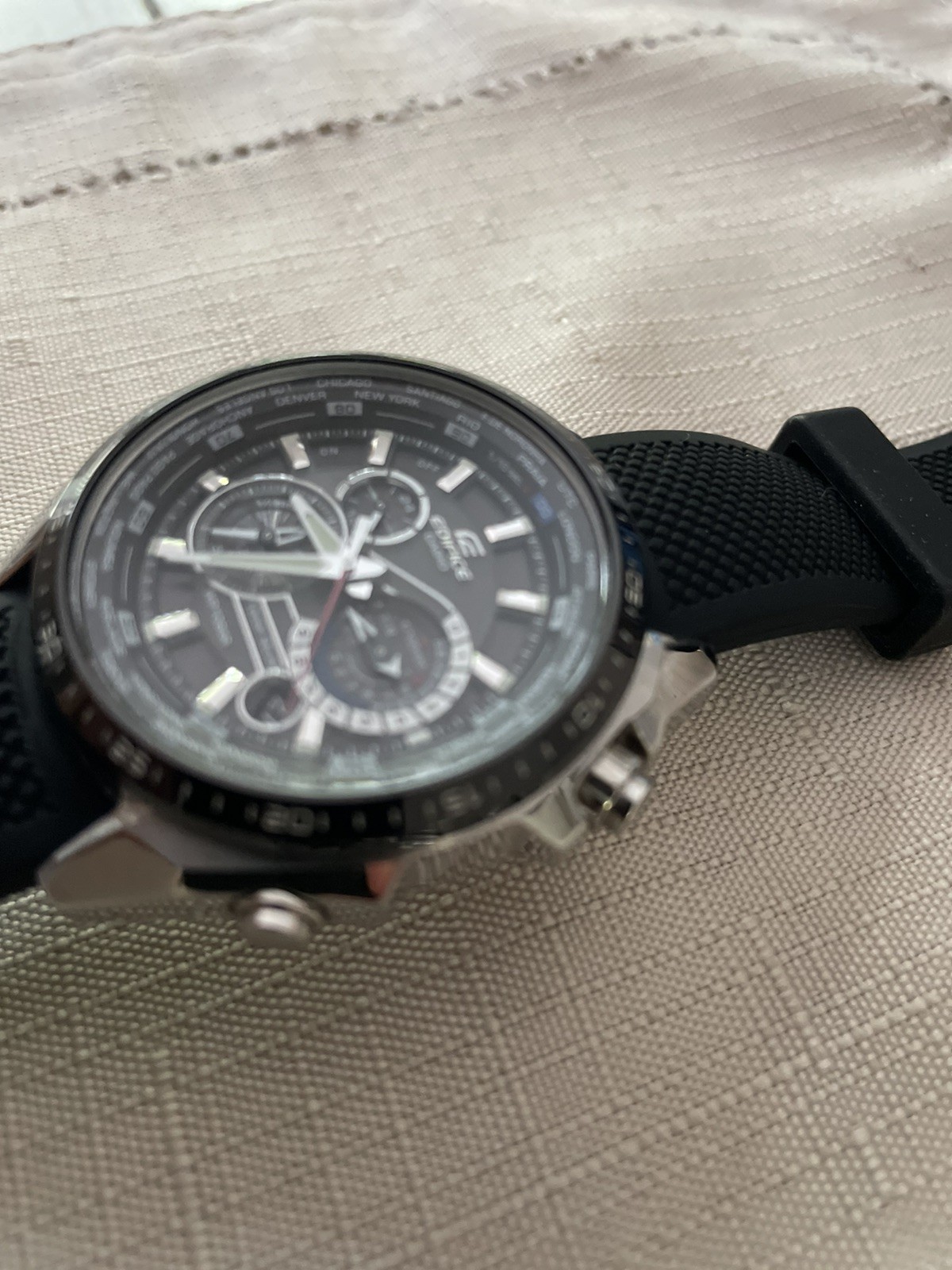 Casio Edifice Tough Solar Chronograph EQS-500 Men Watch-Excellent Condition