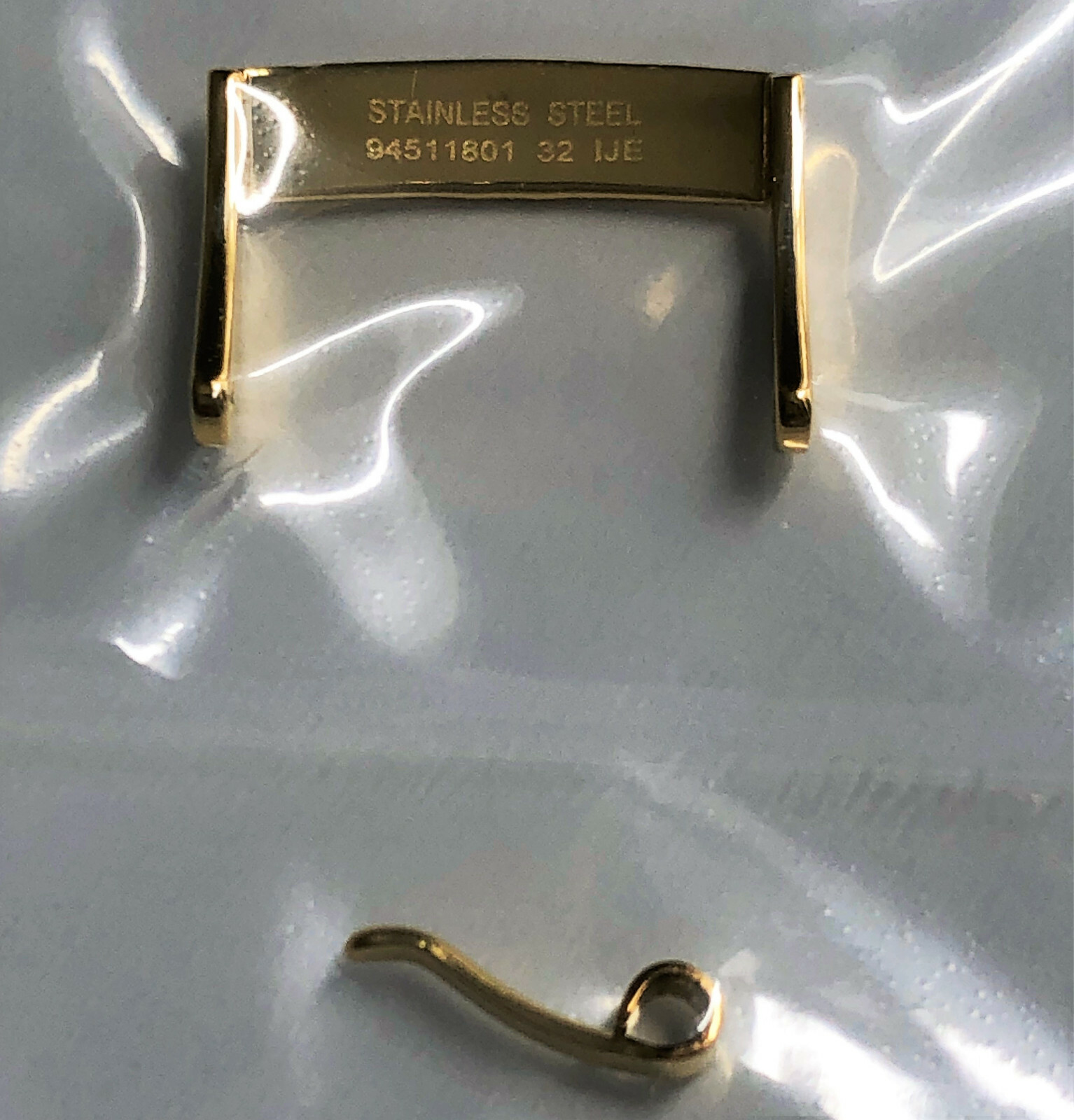 ORIGINAL OMEGA 18mm GOLD CLASP BUCKLE # 94511801 FITS 18mm STRAP BREADTH