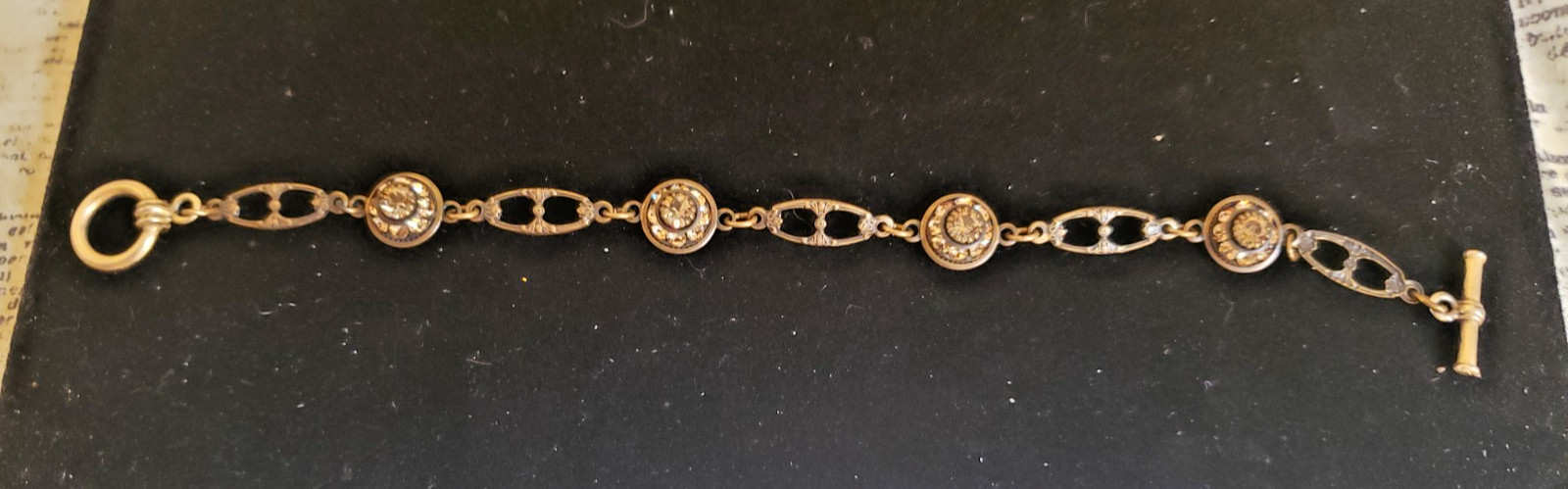 Classy, Elegant, Delicate – Liz Palacios Antique Style Necklace with Bracelet