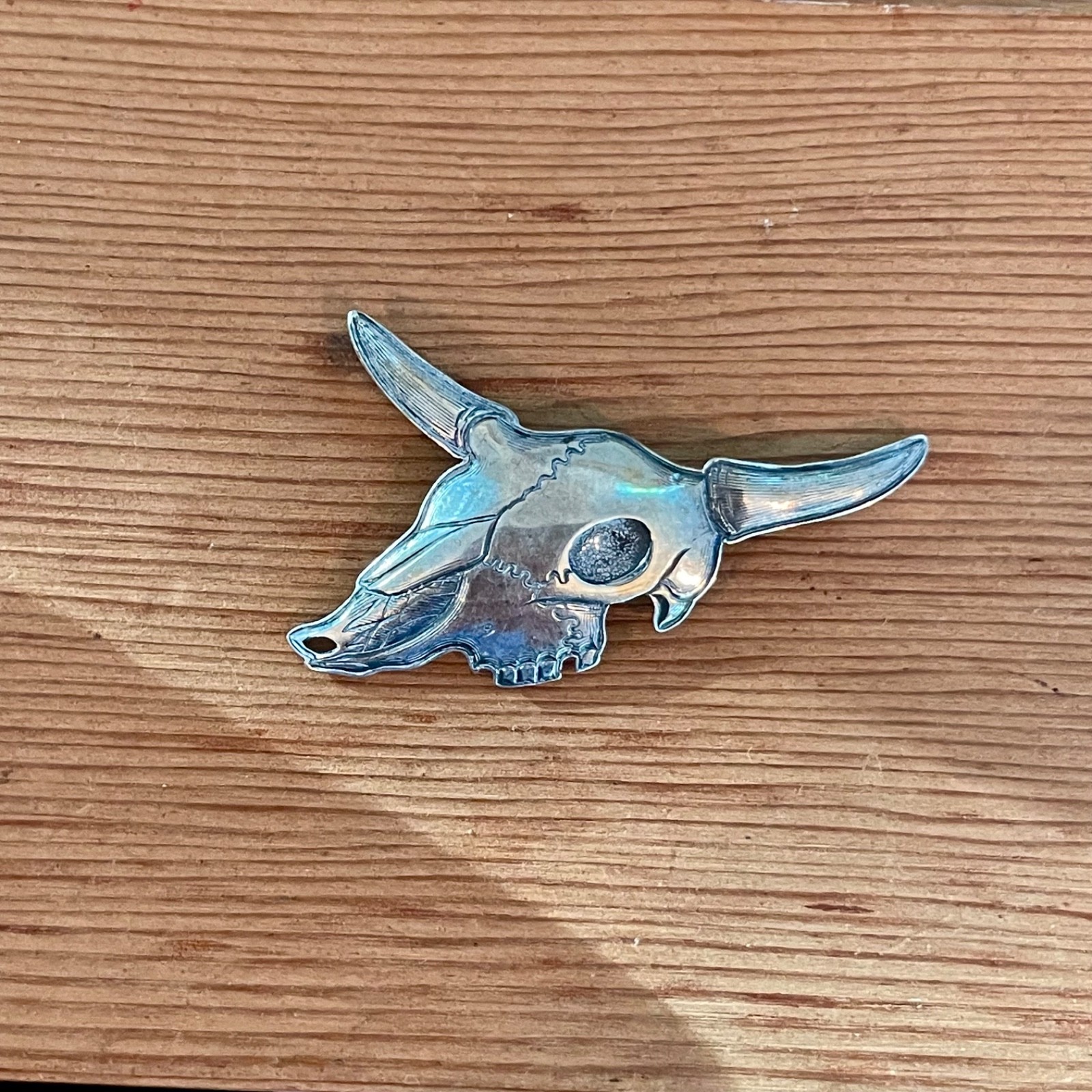 Vintage Sterling Kit Carson Buffalo Skull Brooch Pin .15 oz 2×1.5″