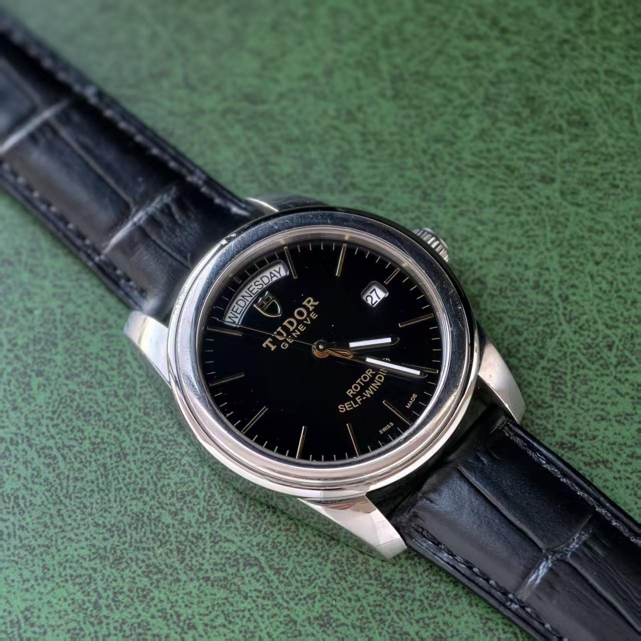 Tudor Black Dial Glamour M56003-0040 Men’s Watch Automatic 39mm Day Date