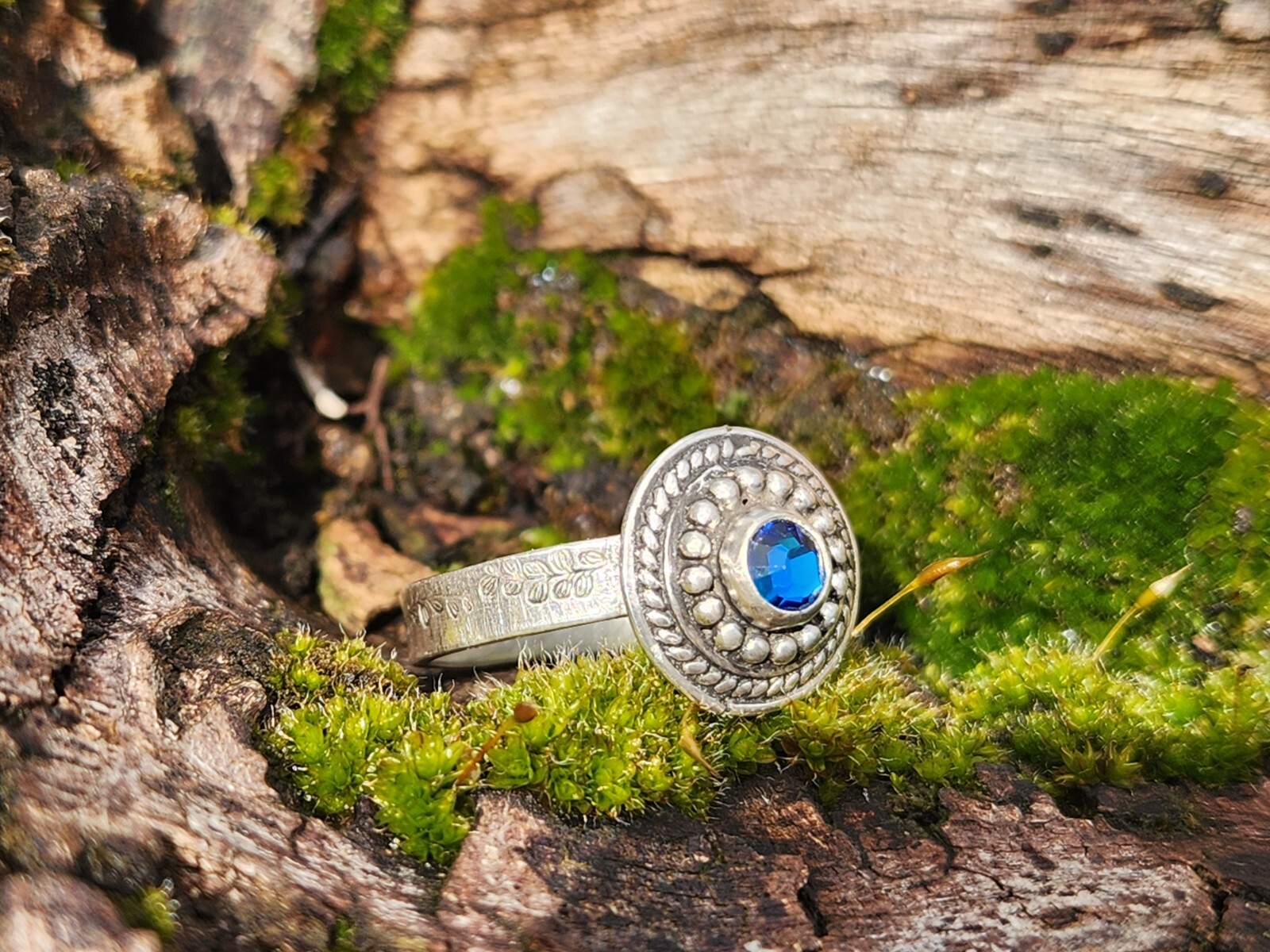 Handmade Sterling Silver Blue Swarovski Crystal Ring, Size 9.5, Leaf Leaves Band