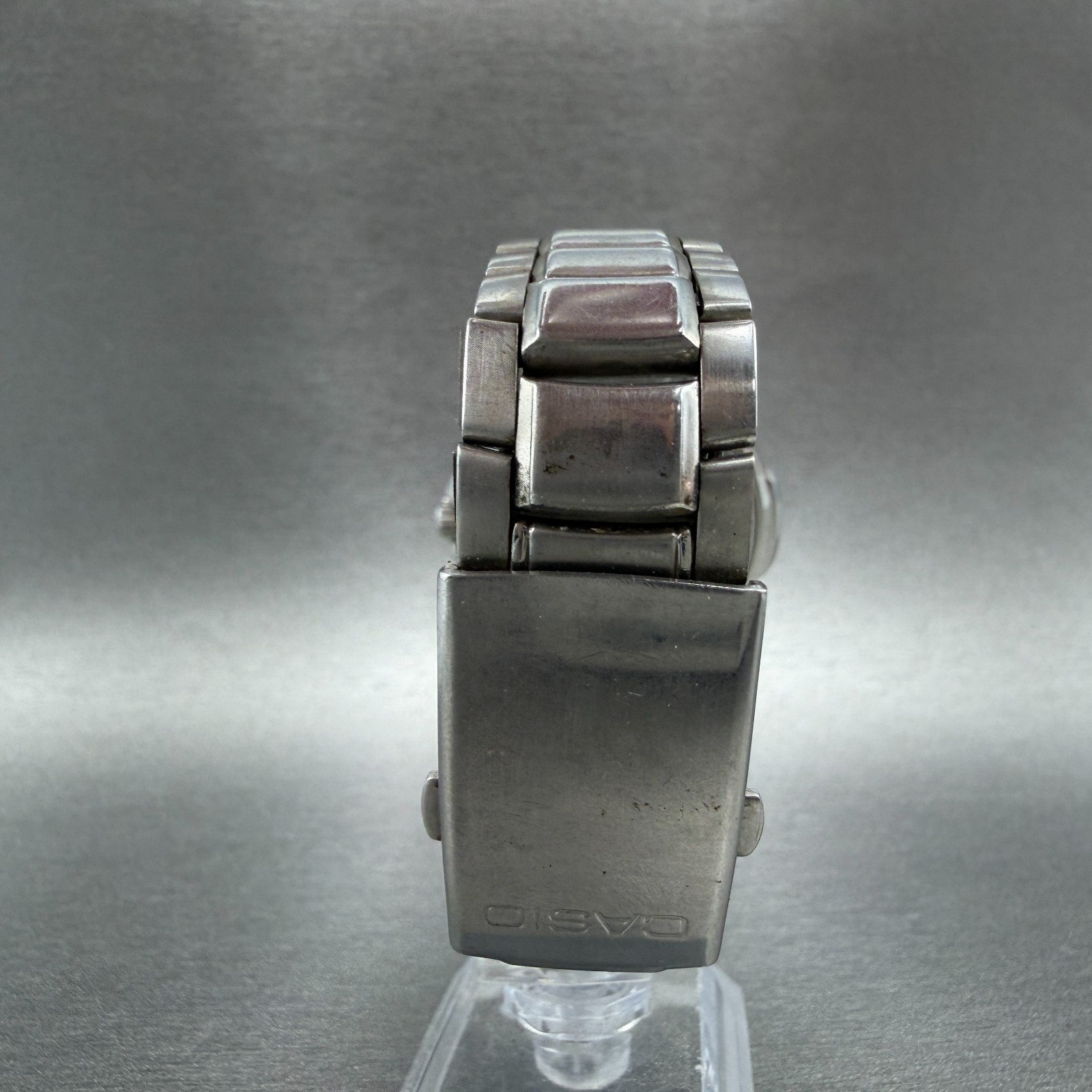 Casio Dive Watch Men 38mm Silver Dial Silver Tone Daydate Round MTD-1046 NewBatH