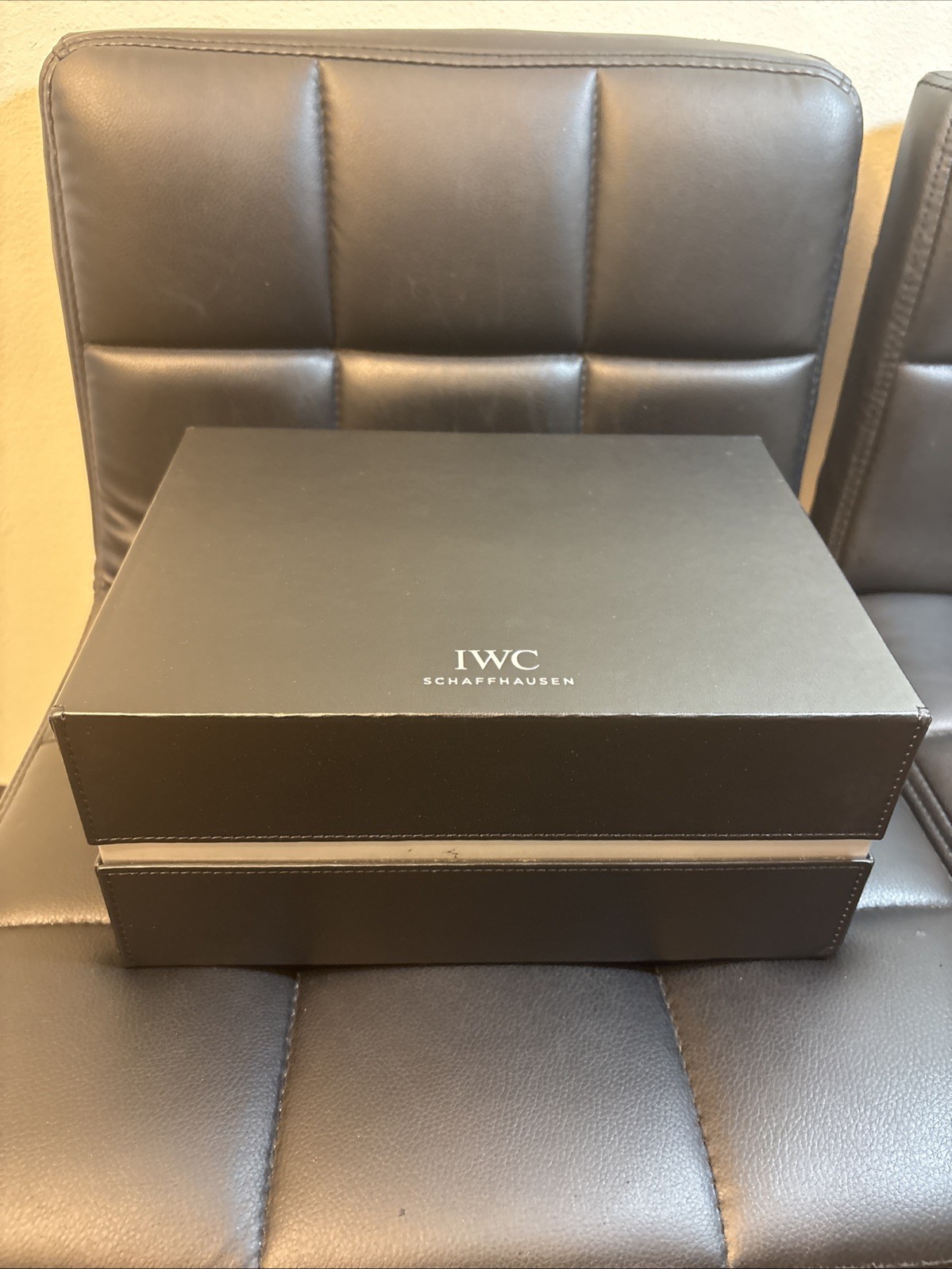 Authentic Big IWC Leather Watch Box Case Set, Books, Aquatimer, Big Pilot, Other