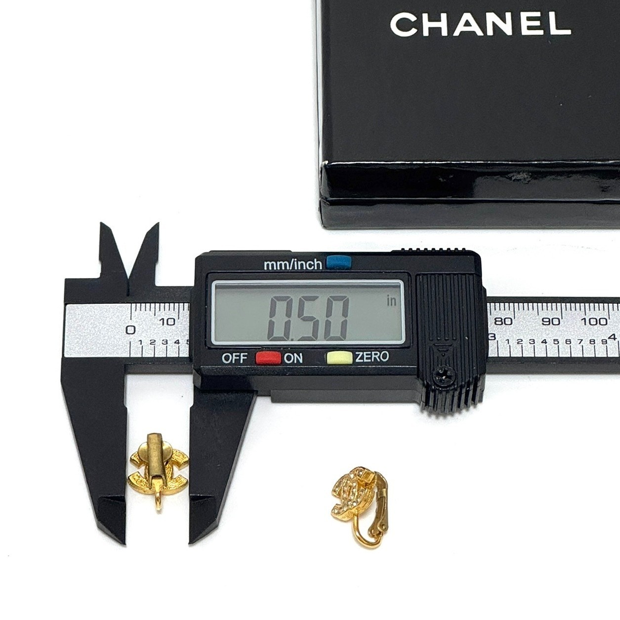 CHANEL 2092 CC Logo COCO Mark Earrings Gold Rhinestone Clip-On Authentic JAPAN