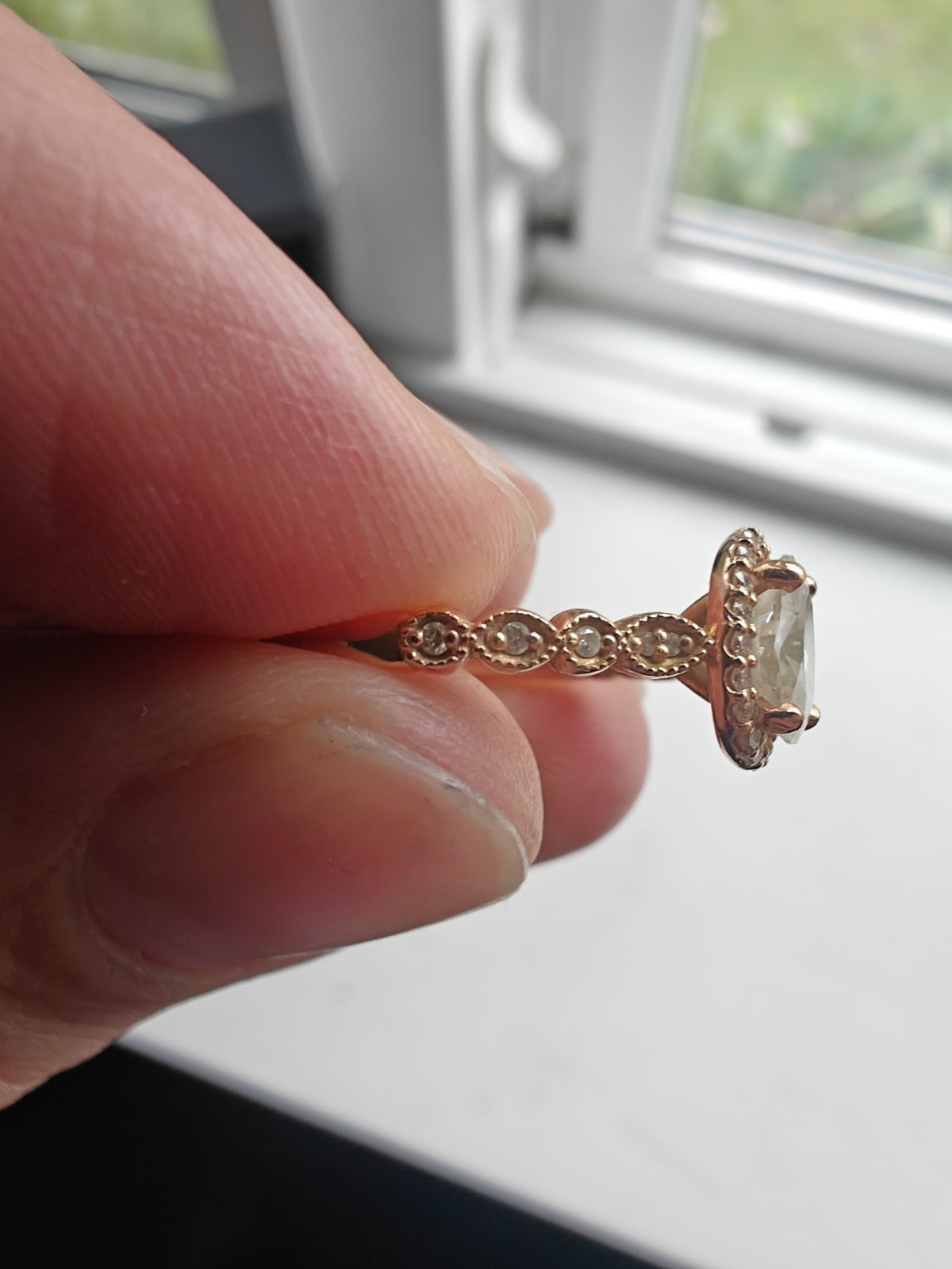 14k Rose Gold Moissanite Oval Engagement Ring – Size 5 1/4, 7×5mm Stone