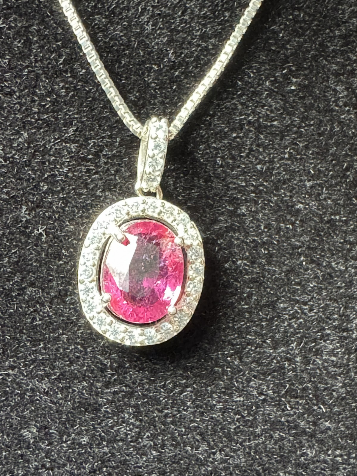 Rich Purple Pink RUBELLITE PENDANT NECKLACE. 0.925 Silver, 1.67 Carat Oval. SI