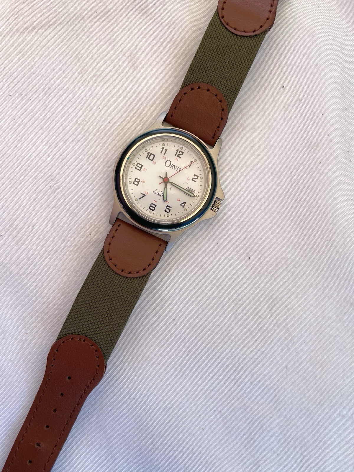 Vintage Orvis 37mm Mens Field Watch Date Black Bezel Olive Green Nylon Strap