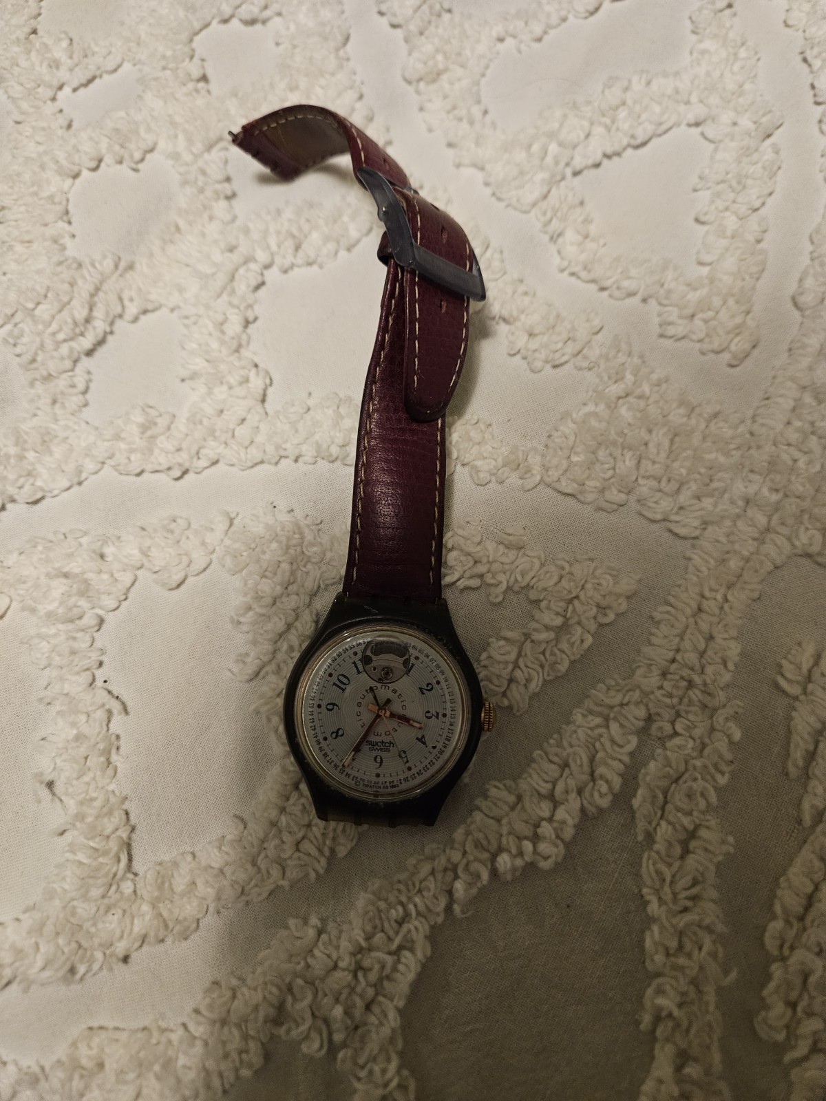 Swatch SAM103 Classic Cheddar 1993 Automatic Watch Original Band Torn As Is Runs