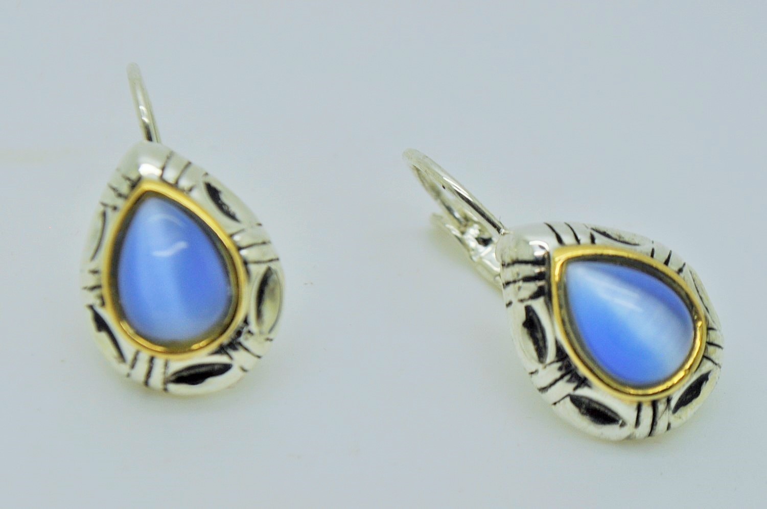 chic style tear drop shape blue cat eye dangle fashion french clip earrings 164b