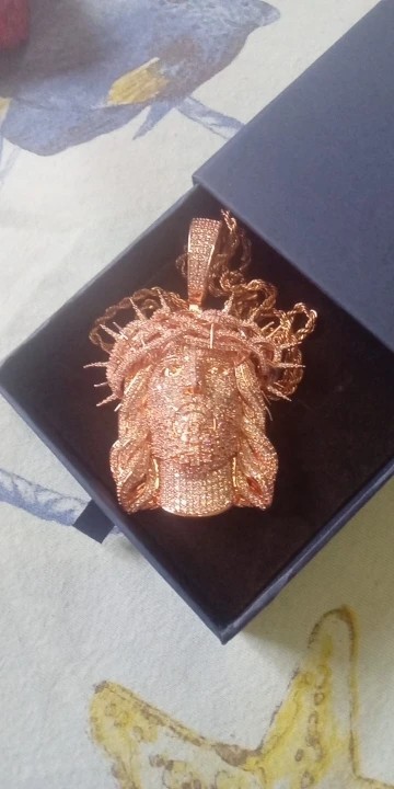 Iced Out Ratten Jesus Necklace Pendant for Men – Hip Hop Fashion Jewelry