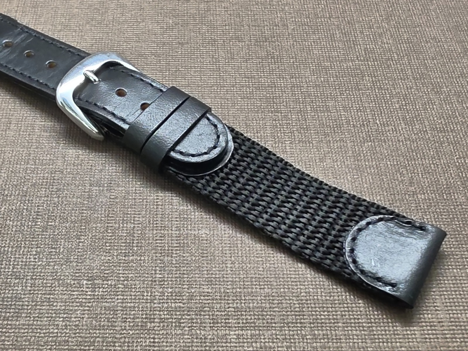 Vintage NOS Swiss Army Style 18mm Black Stitched Leather & Nylon Watch Band