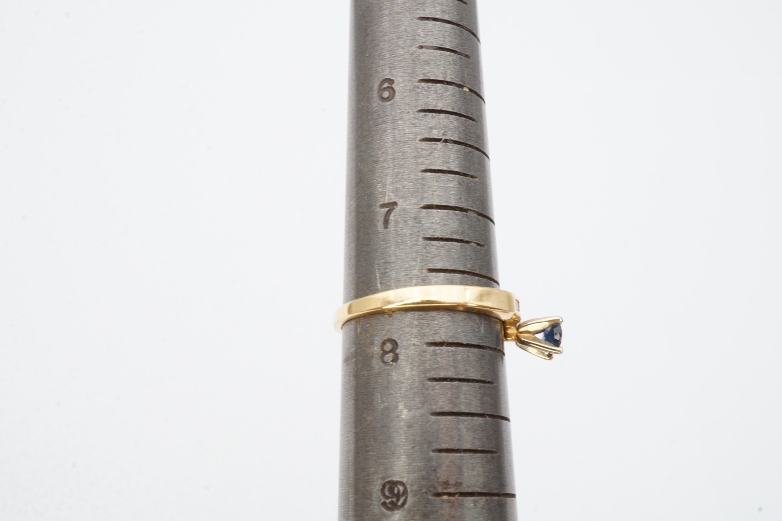 14k Yellow Gold Sapphire Diamond Ring Size 7.75 A2