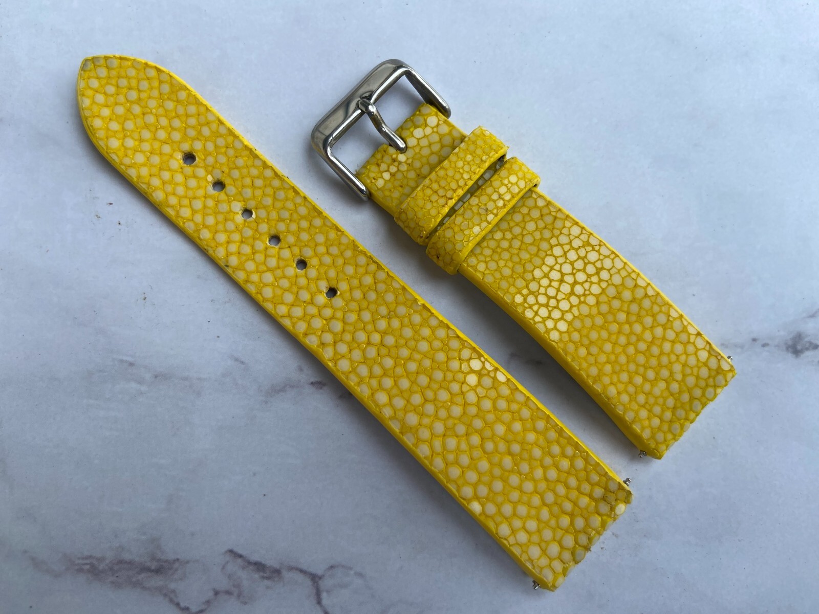 Yellow Stingray Watch Strap Band 14mm 16mm 18mm 19mm 20mm 21mm 22mm 24mm 26mm