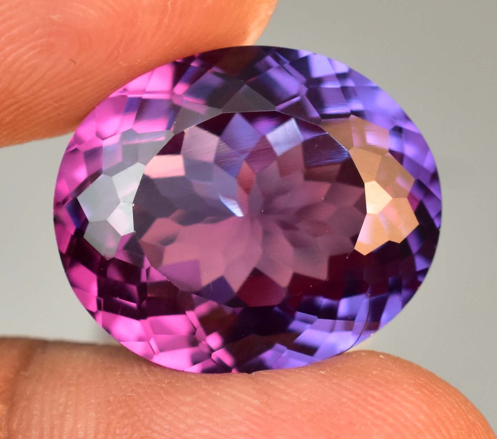 Flawless Natural Color Change Alexandrite 24.90 Ct Certified Oval Loose Gemstone