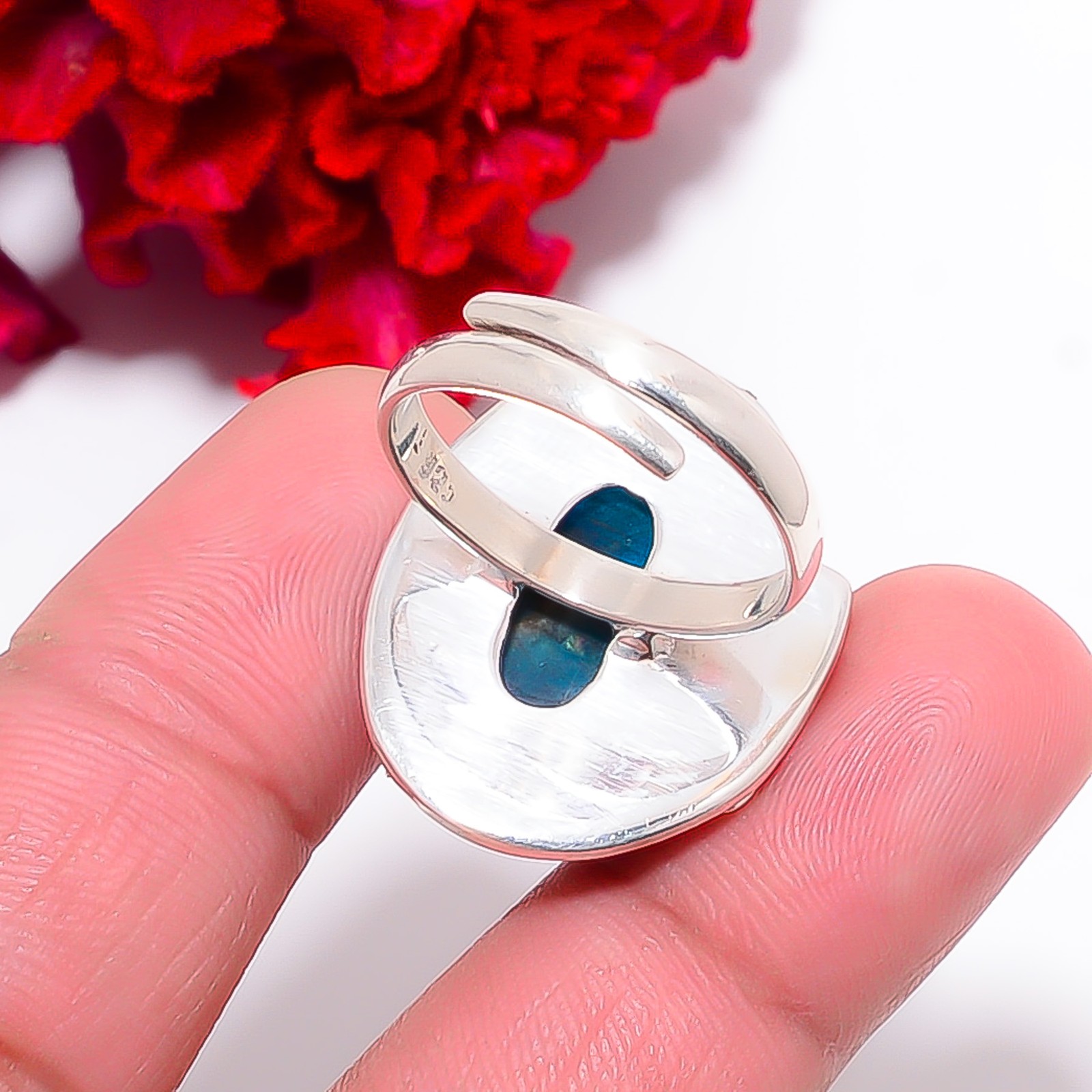 Neon Blue Apatite – Bahia Mines Two Tone 925 Sterling Silver Ring S.9 R9821