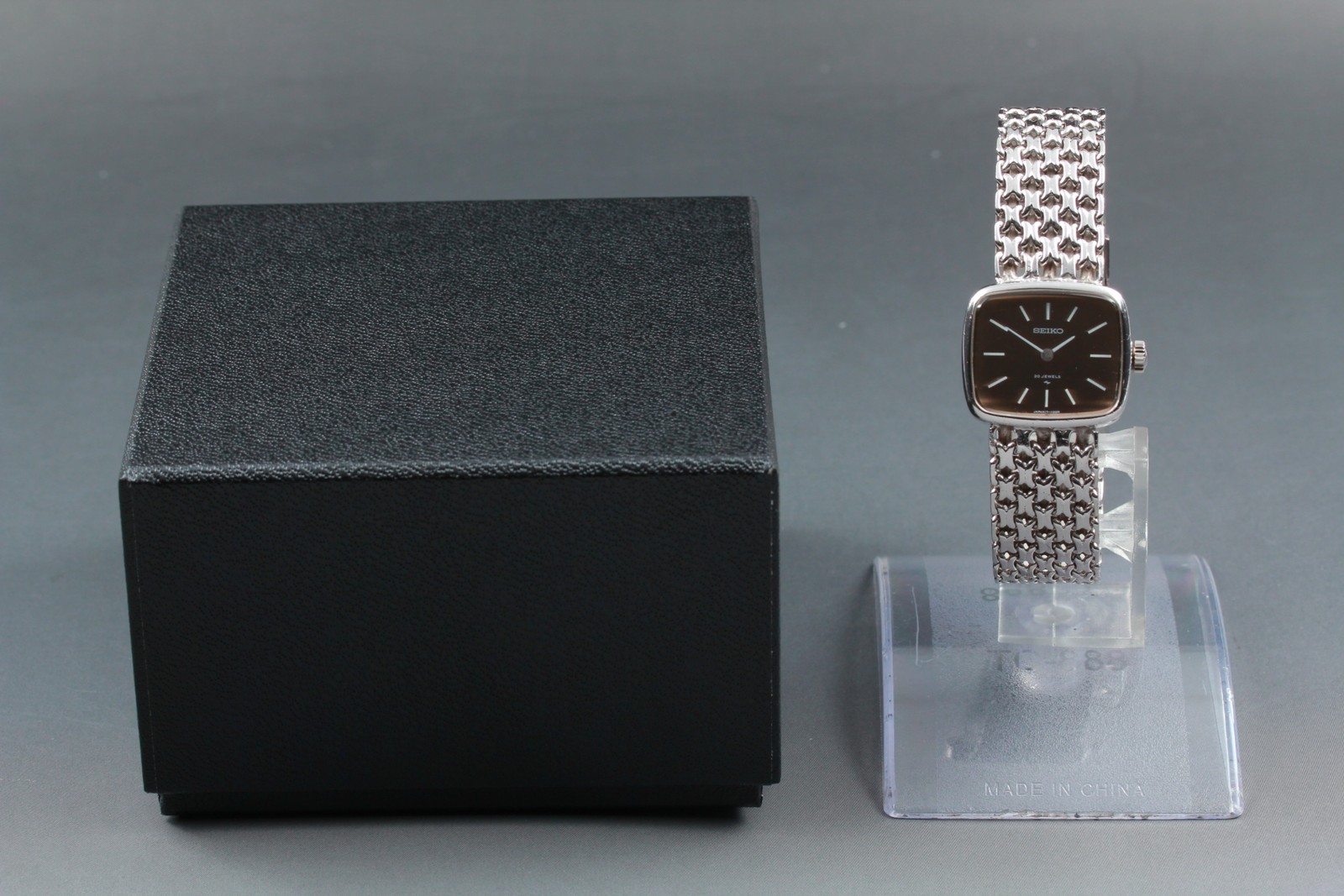 Vintage 1974 N MINT Seiko Bracelet 17-3360 20J Silver 885 Womens Watch JAPAN