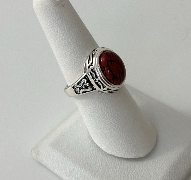 Premier Designs Spice Ring Red Oval Cabochon Size 8 Silver Tone Finish 139