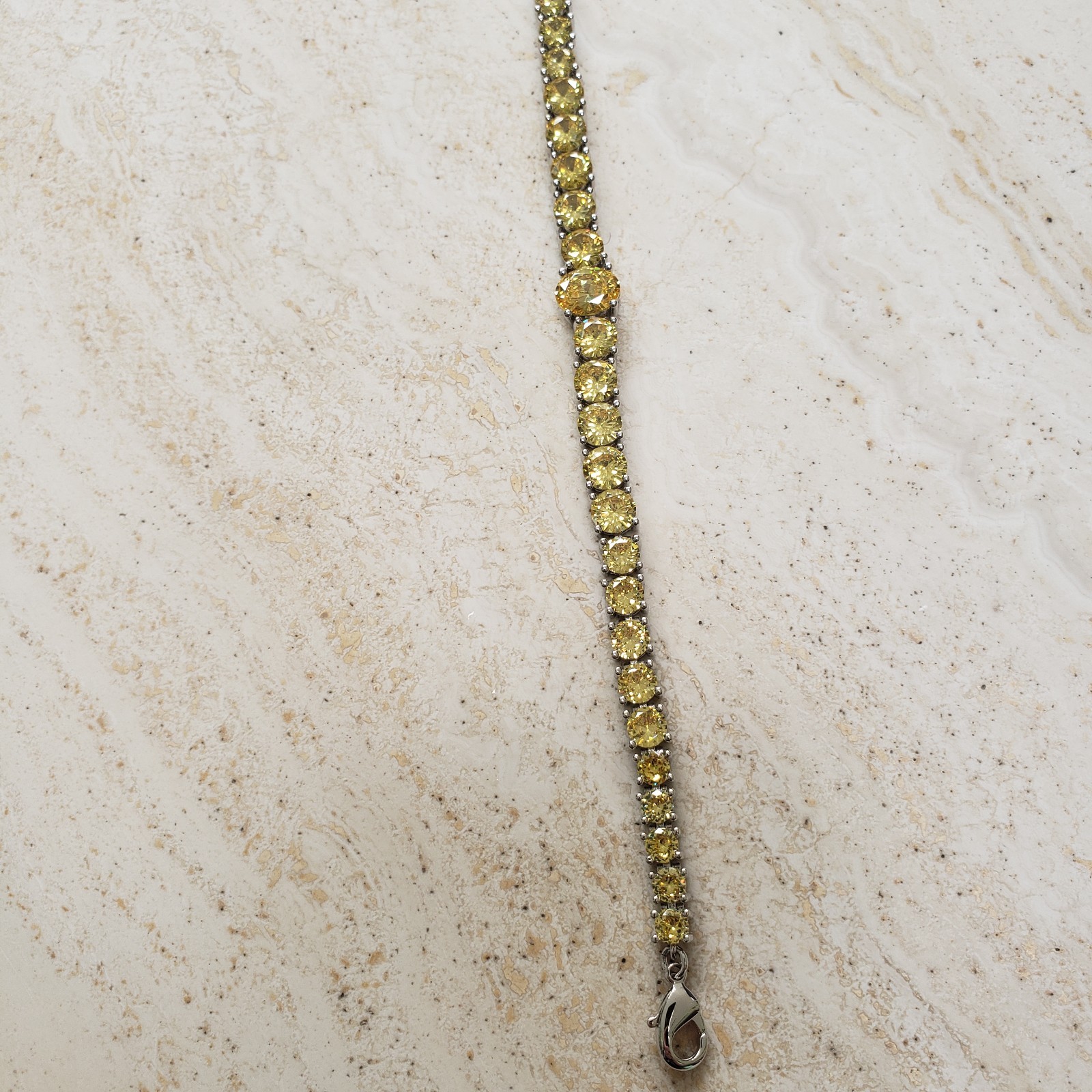 Yellow Austrian Crystal Tennis Anklet/Bracelet 21cm / 8.25 inches.