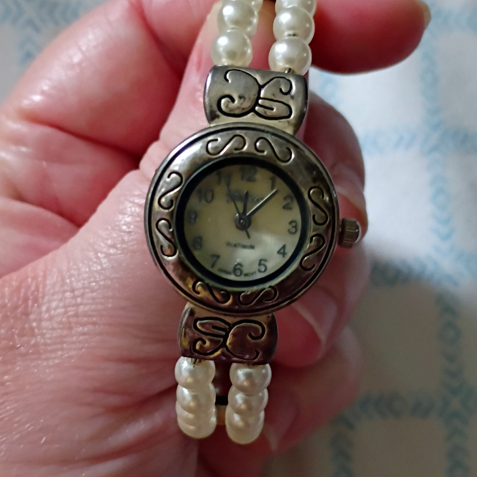 Geneva Platinum Women’s Dress Faux Pearl Bracelet Quartz Analog Watch Silver