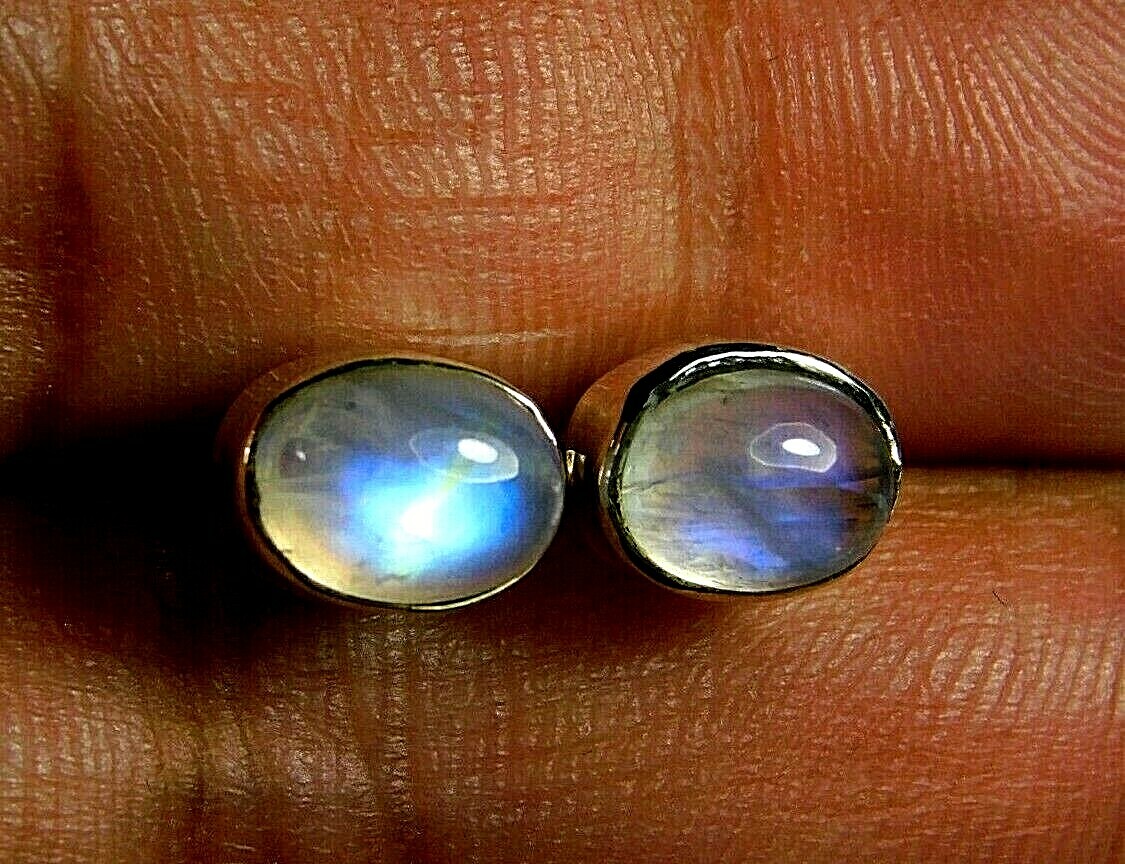 925 Sterling Silver BLUE FIRE RAINBOW MOONSTONE CHARMING Studs Earrings 9 mm